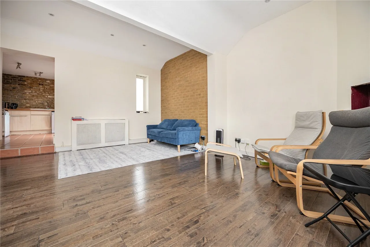 Stable Mews, Twickenham, TW1, photo 4