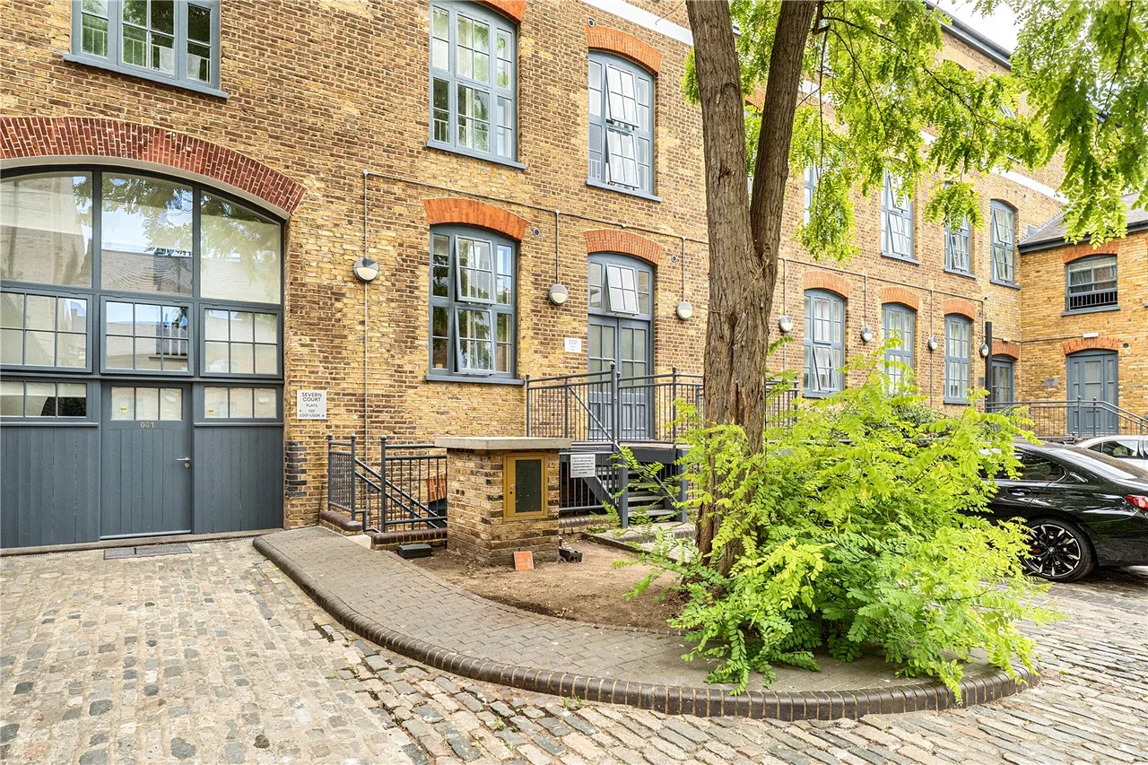 Clyde Square, London, E14, photo 5