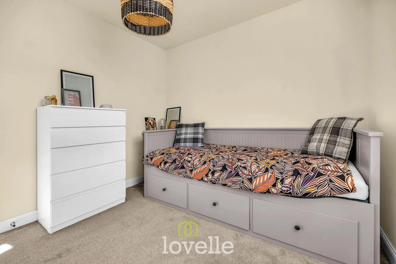 Binbrook Drive, New Waltham, DN36, photo 19