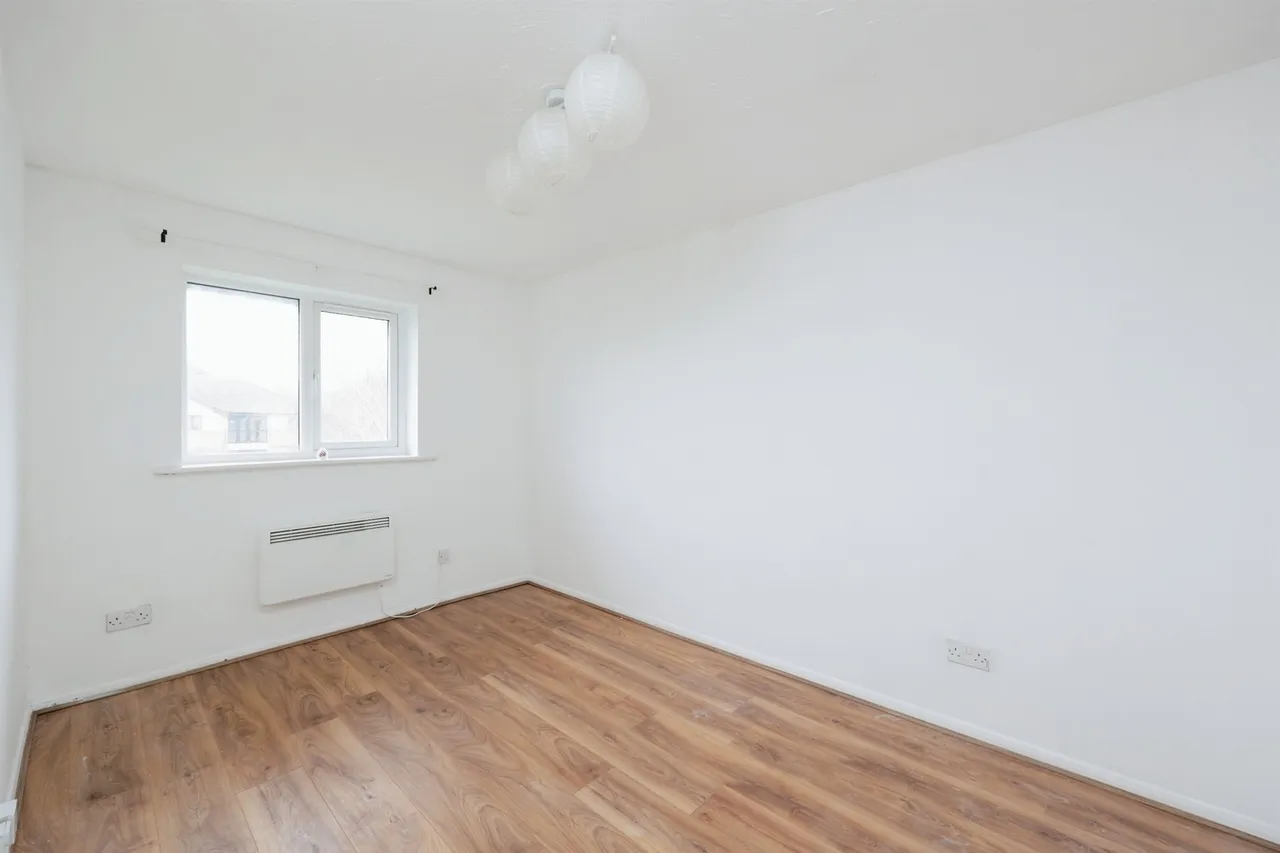 Chenies Way, Watford, WD18, photo 10