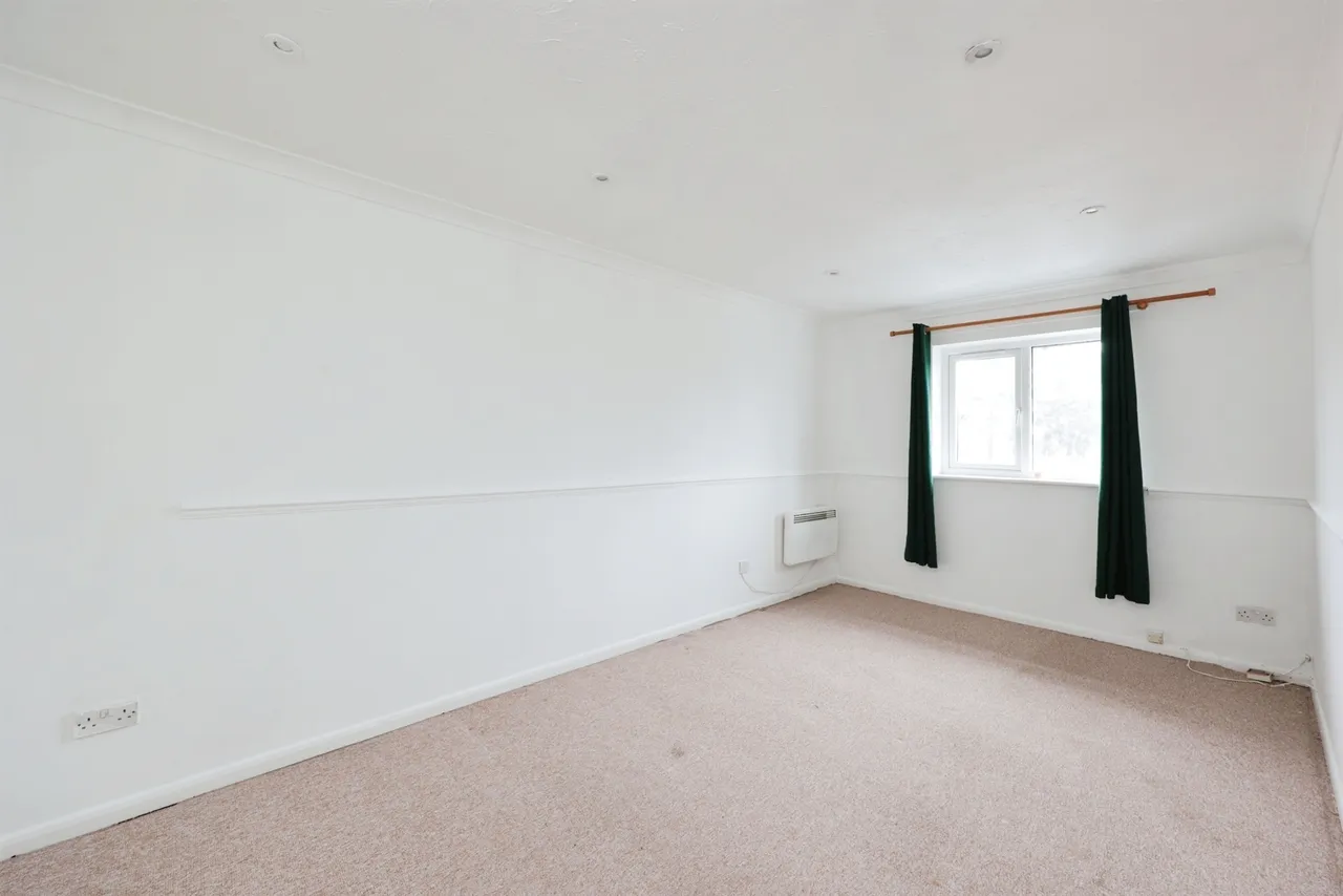 Chenies Way, Watford, WD18, photo 8