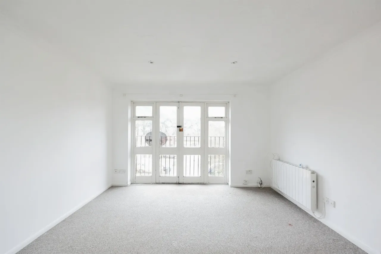 Chenies Way, Watford, WD18, photo 4