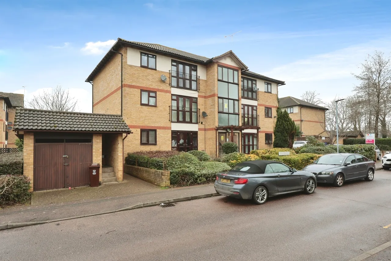 Chenies Way, Watford, WD18, photo 17