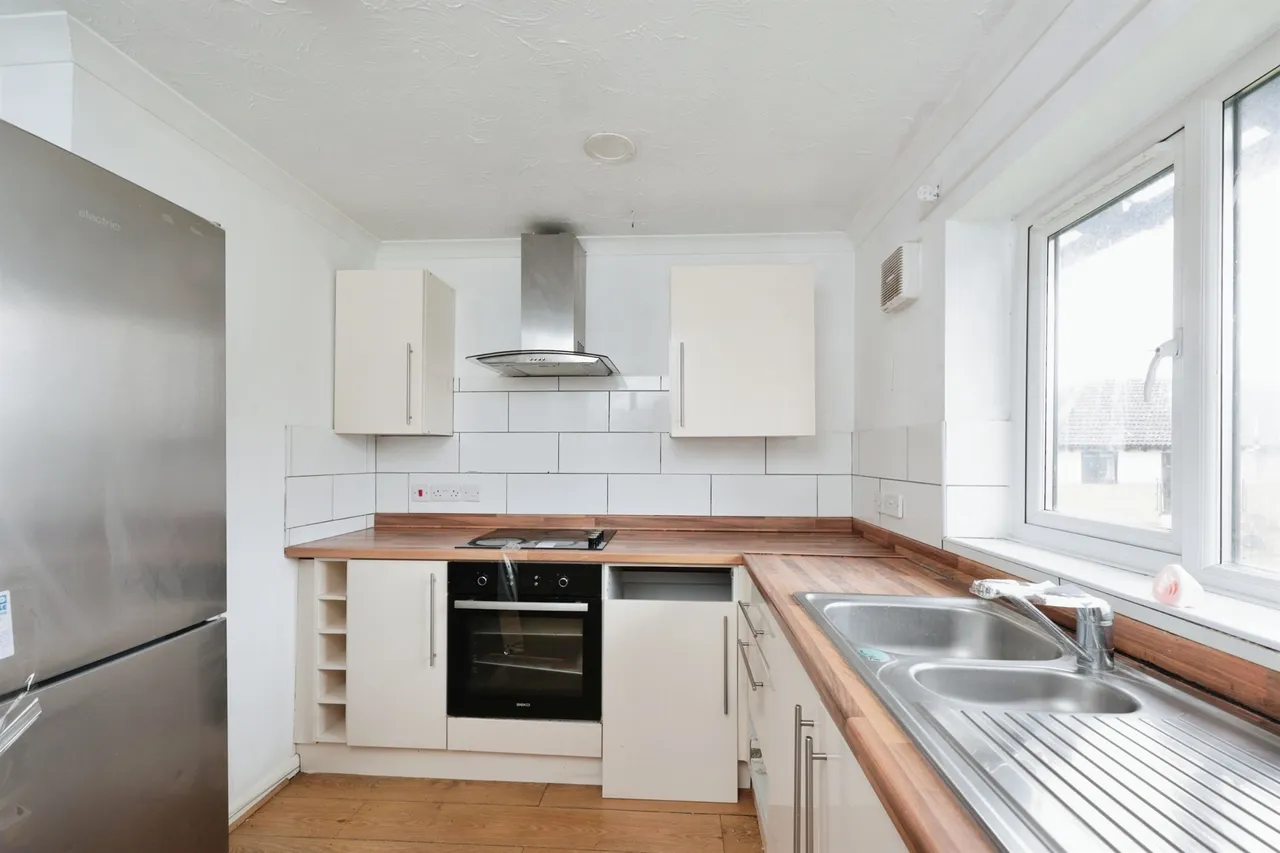 Chenies Way, Watford, WD18, photo 6