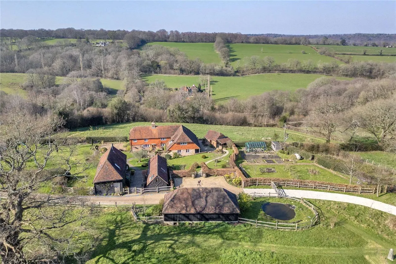 4 bed house for sale — Whitegates Lane, Wadhurst, East Sussex, TN5 6QG