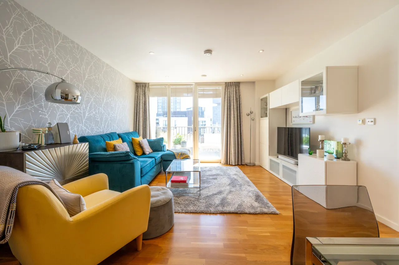 Flat 45, Samphire Heights, 24 Napa Close, London, photo 7