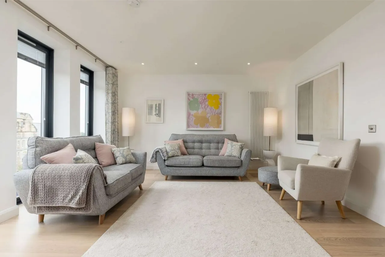 Sassoon Grove, Craighouse, EH10, photo 5