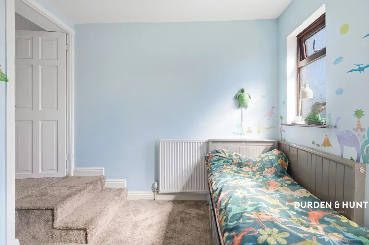 Douglas Road, Hornchurch, RM11, photo 12
