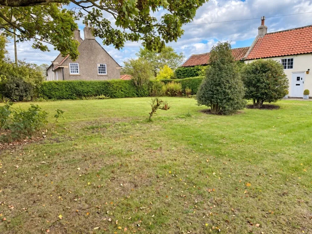 East Harlsey, photo 16