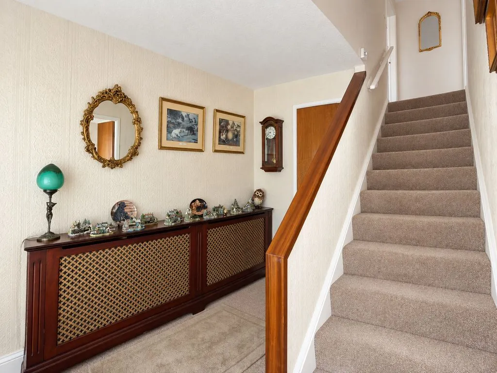 Well Lane, Great Wyrley, WS6, photo 8