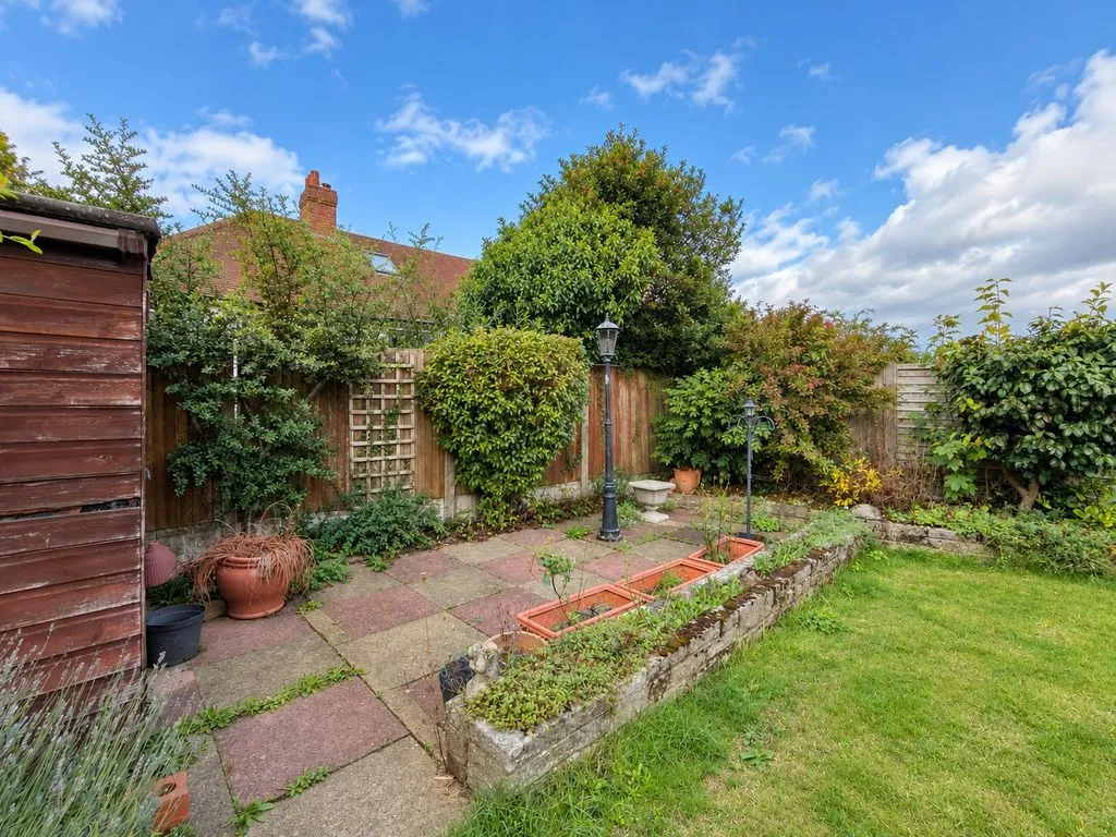 Well Lane, Great Wyrley, WS6, photo 3