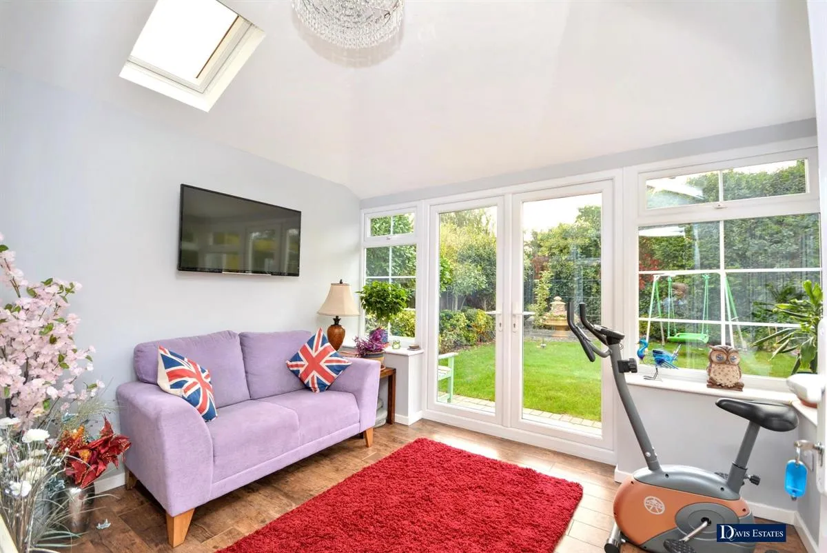 Roseacre Close, Emerson Park, RM11, photo 6