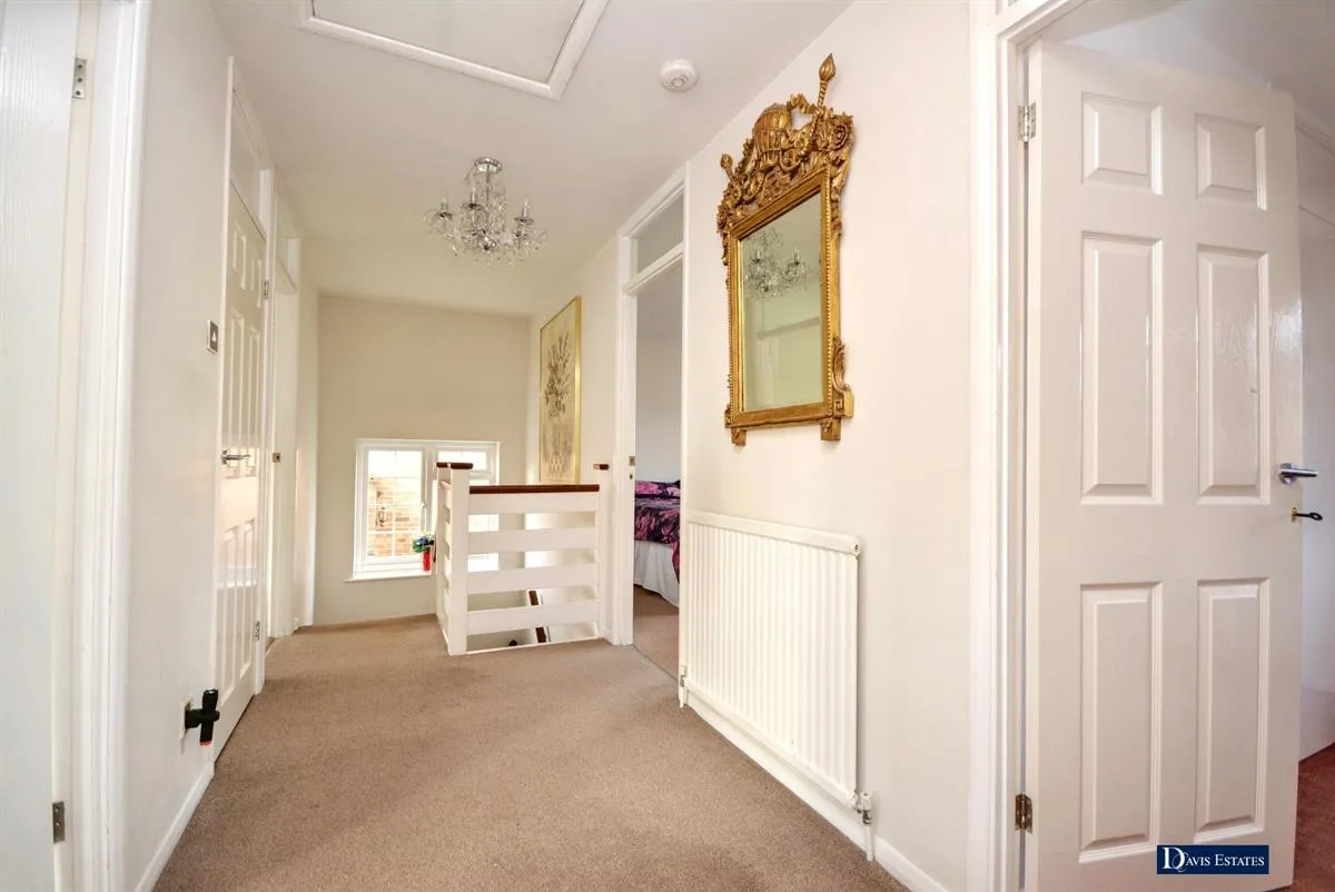 Roseacre Close, Emerson Park, RM11, photo 12