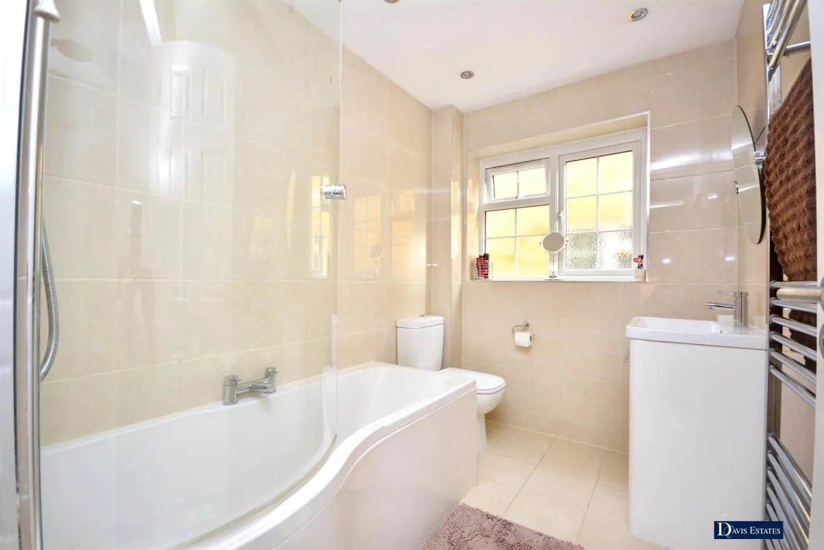 Roseacre Close, Emerson Park, RM11, photo 18