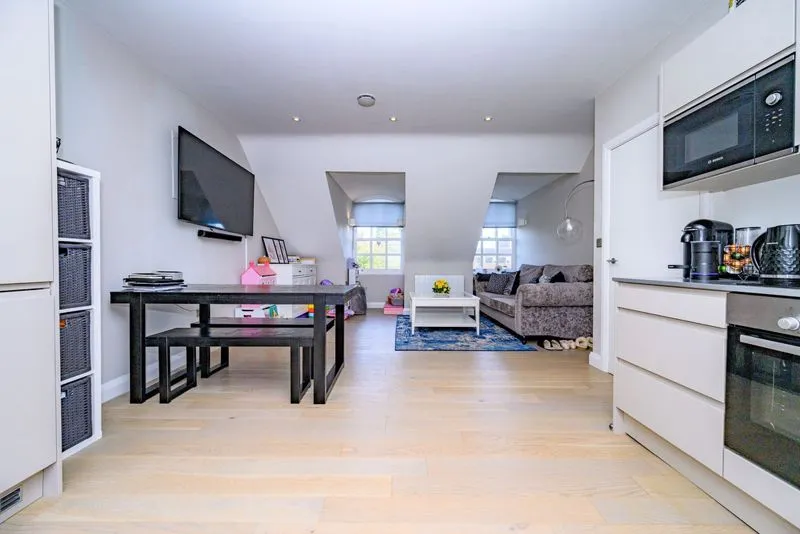 8 Howardsgate, Welwyn Garden City AL8 6BQ, photo 11
