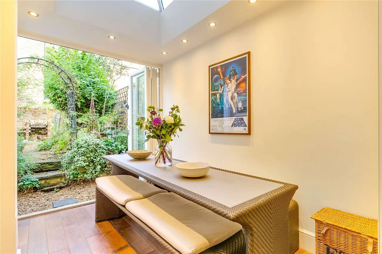 Chesterton Road, North Kensington, London, W10 6EP, photo 4