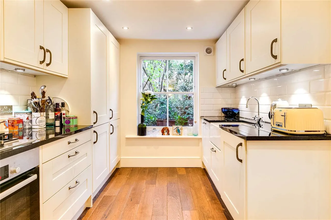 Chesterton Road, North Kensington, London, W10 6EP, photo 5