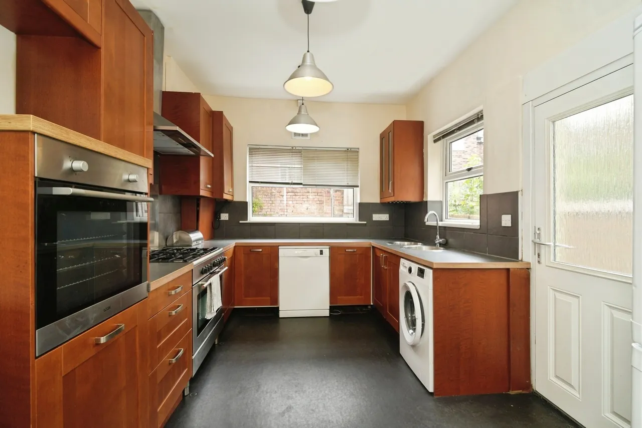 Park Street, Swinton, Manchester, Greater Manchester, M27, photo 4