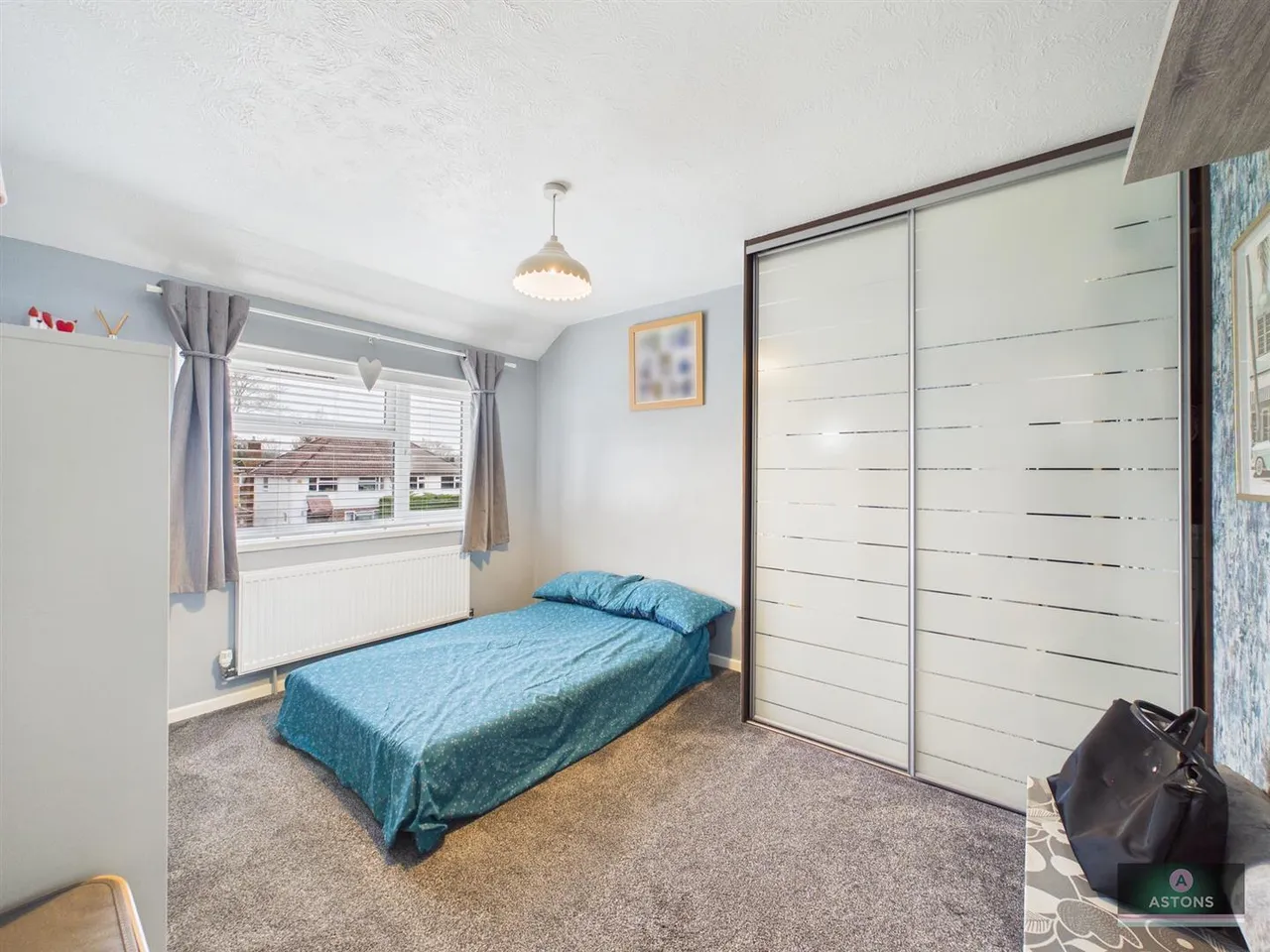 Hardy Close, Pound Hill, photo 16
