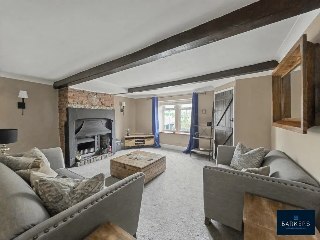 Town Street, Birkenshaw BD11 2HX, photo 6