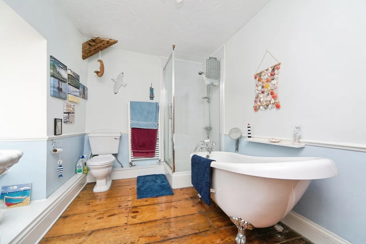 Llanfachraeth, Holyhead, LL65, photo 11