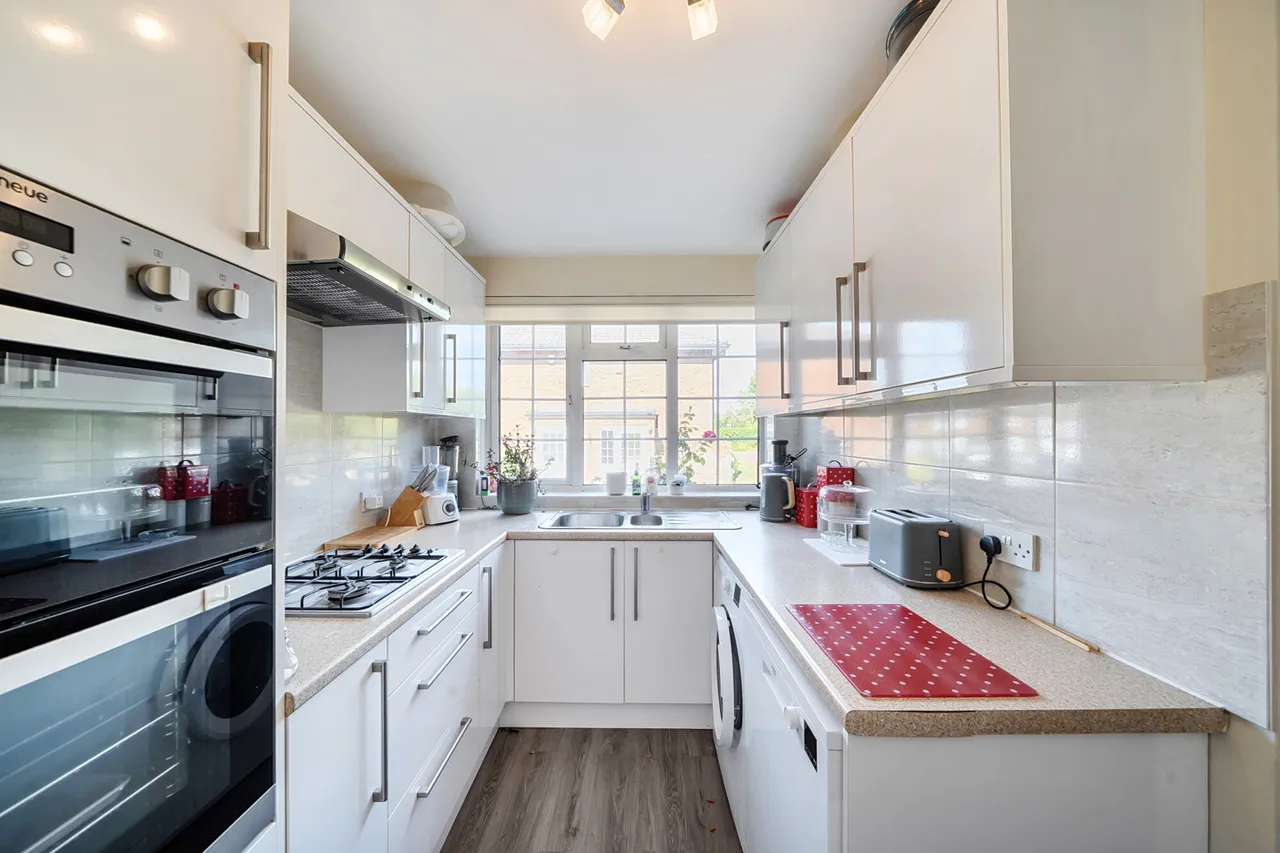 Wildoaks Close, Northwood, HA6, photo 4