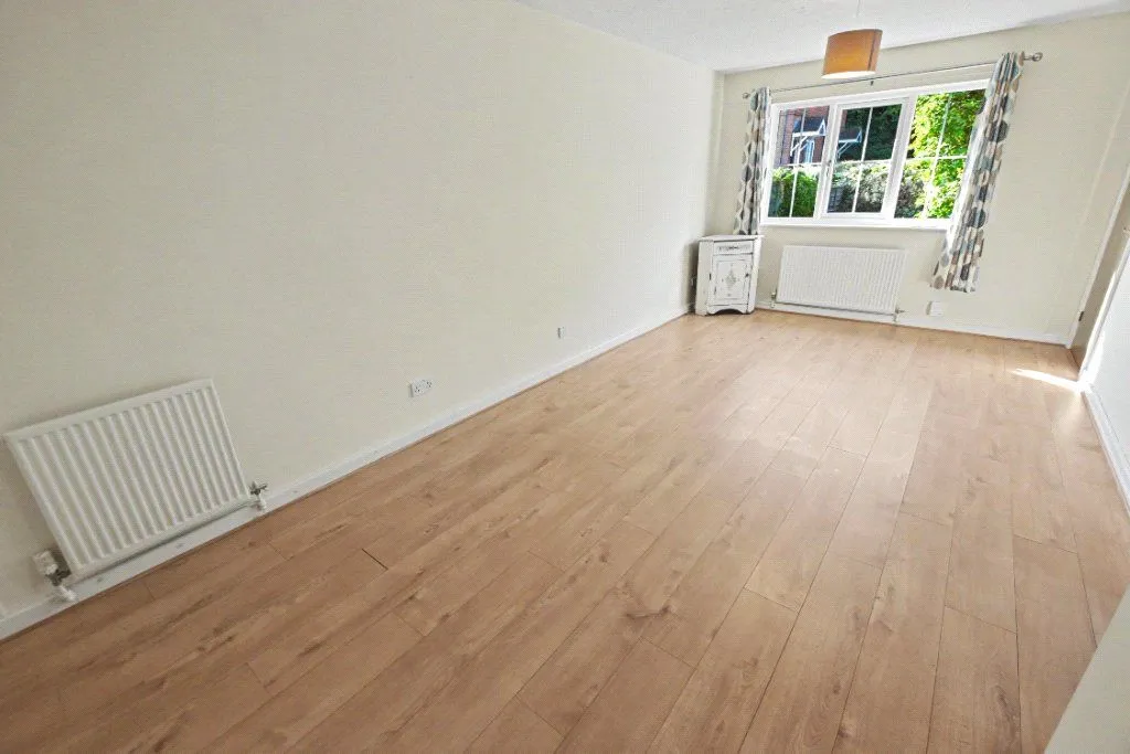 Wensleydale Avenue, Leeds, LS12, photo 4