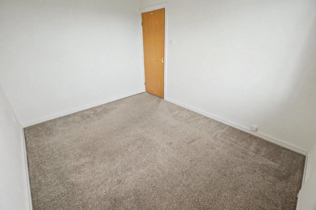 Wensleydale Avenue, Leeds, LS12, photo 11