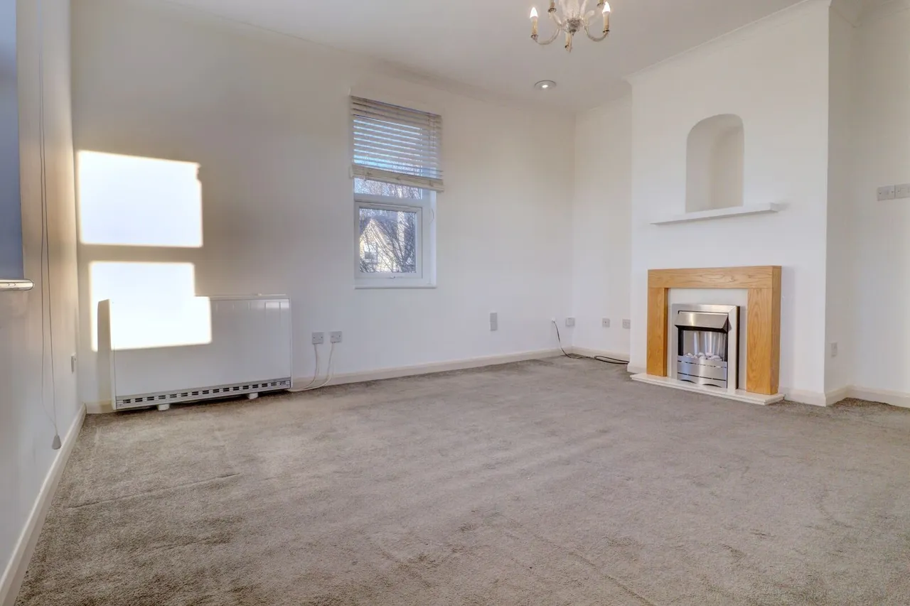 Priory Avenue, High Wycombe, HP13, photo 5