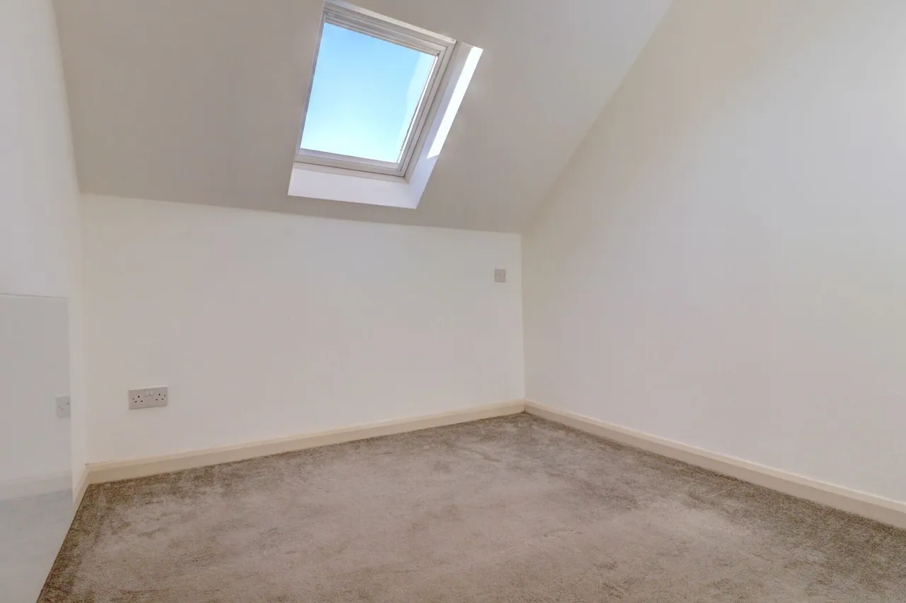 Priory Avenue, High Wycombe, HP13, photo 7