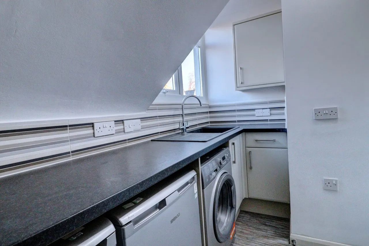 Priory Avenue, High Wycombe, HP13, photo 6