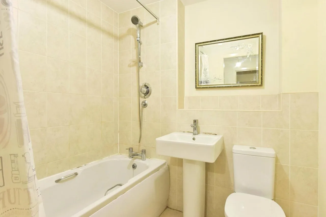 Infirmary Road, Sheffield, S6, photo 9