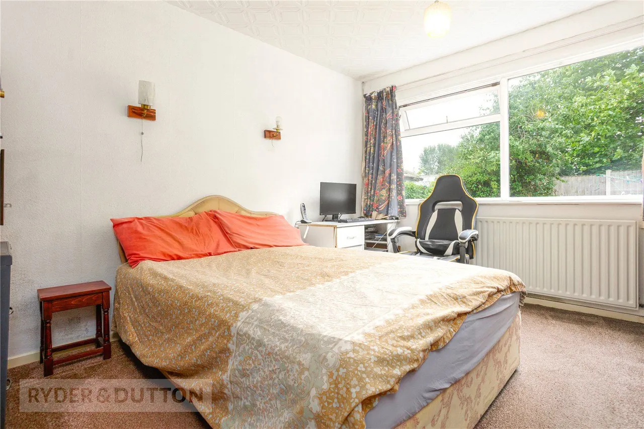 Glasson Walk, Chadderton, OL9, photo 8