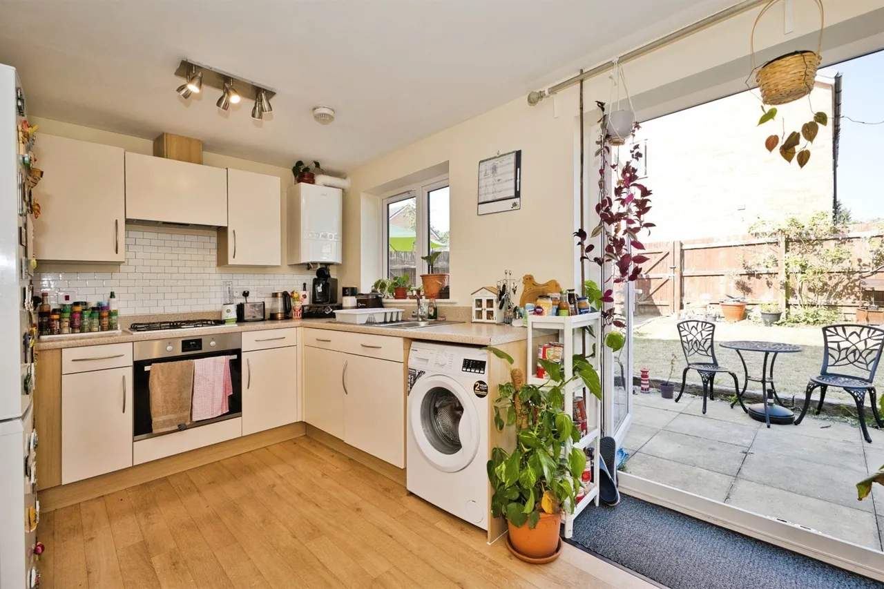 Swanmead Drive, Ilminster, TA19, photo 4