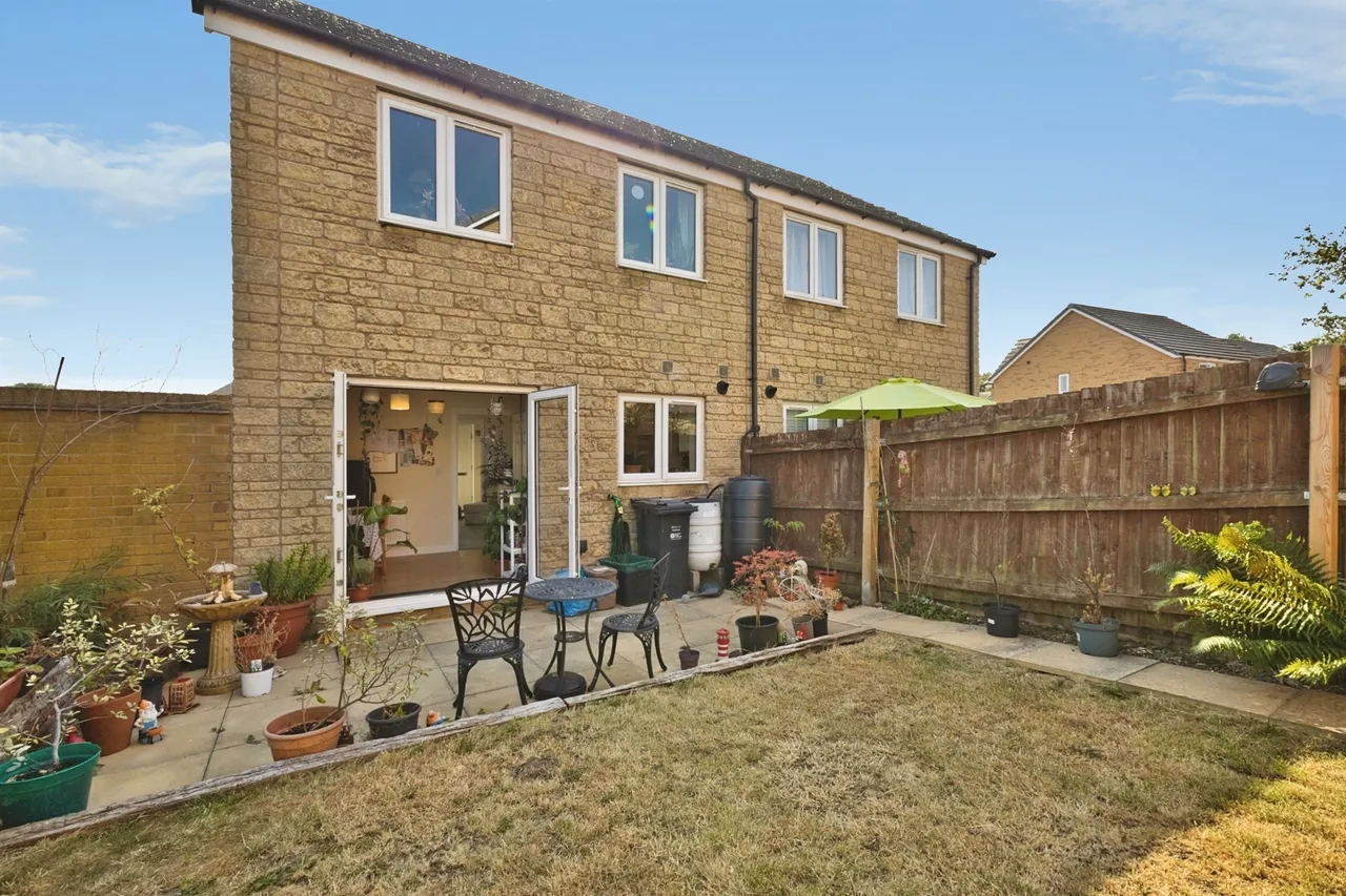 Swanmead Drive, Ilminster, TA19, photo 15