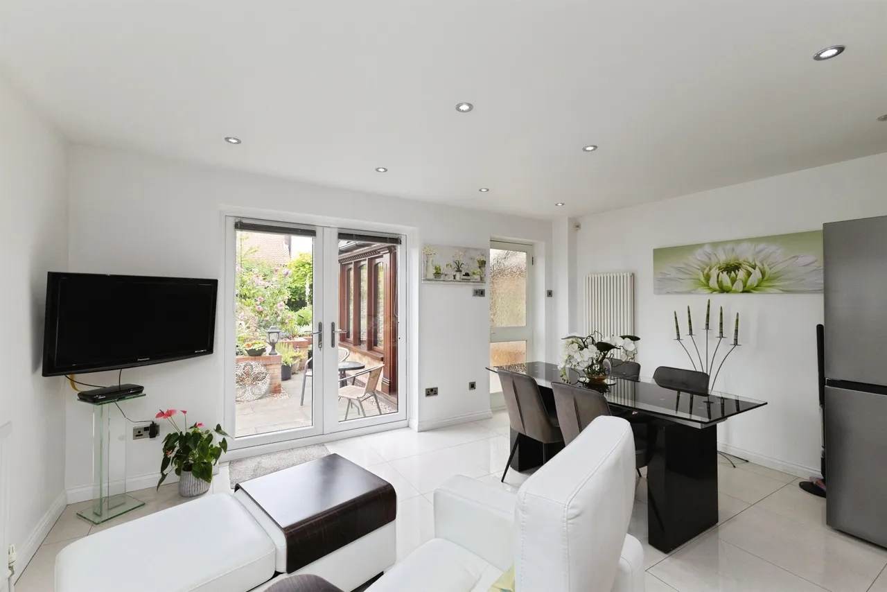 Pine Hill, Coulby Newham, TS8, photo 4