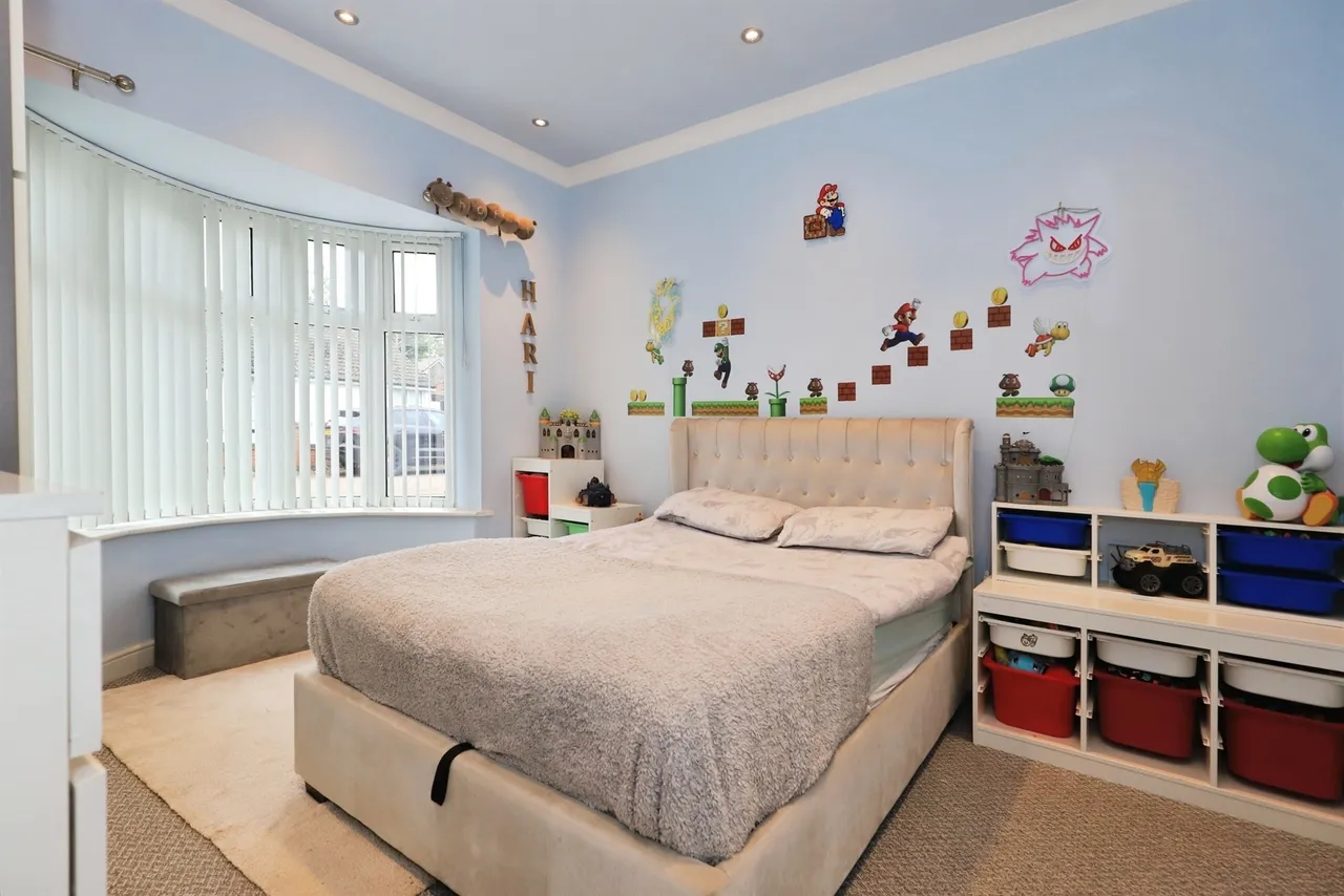 Nightingale Place, Bilston, WV14, photo 9