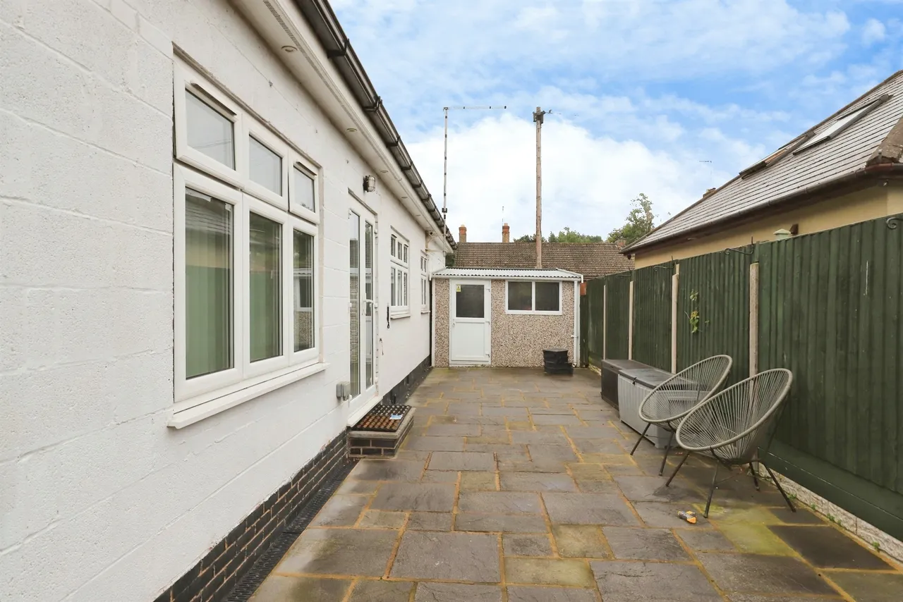 Nightingale Place, Bilston, WV14, photo 15