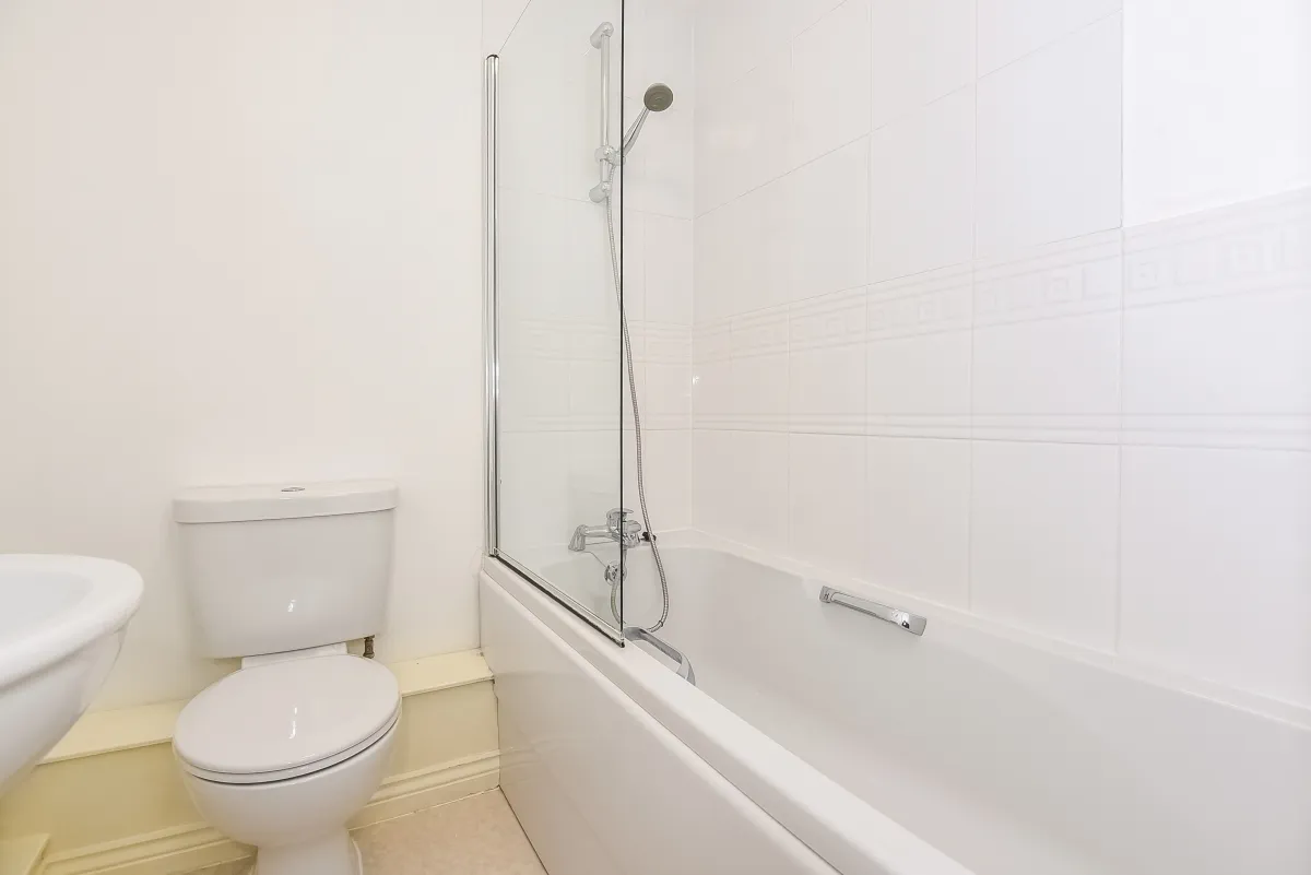 Winton Close, Winchester SO22, photo 7