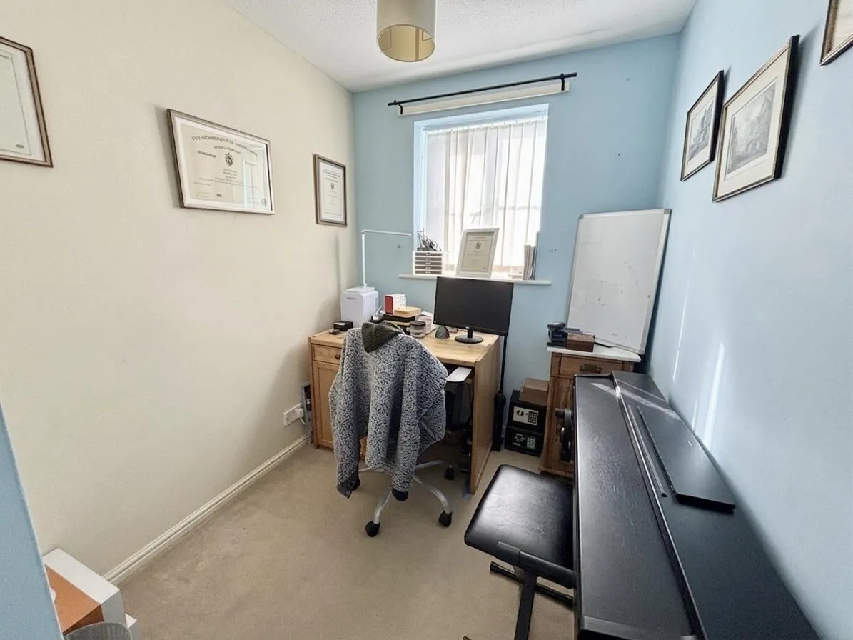 Scholars Close, Saltney, CH4, photo 14