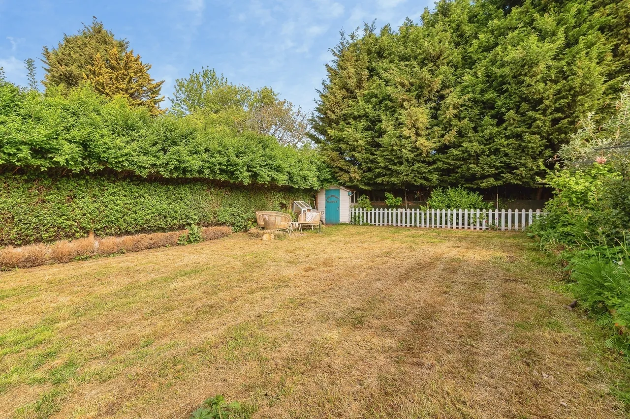 Aspley Park Drive, Nottingham, Nottinghamshire, NG8, photo 2