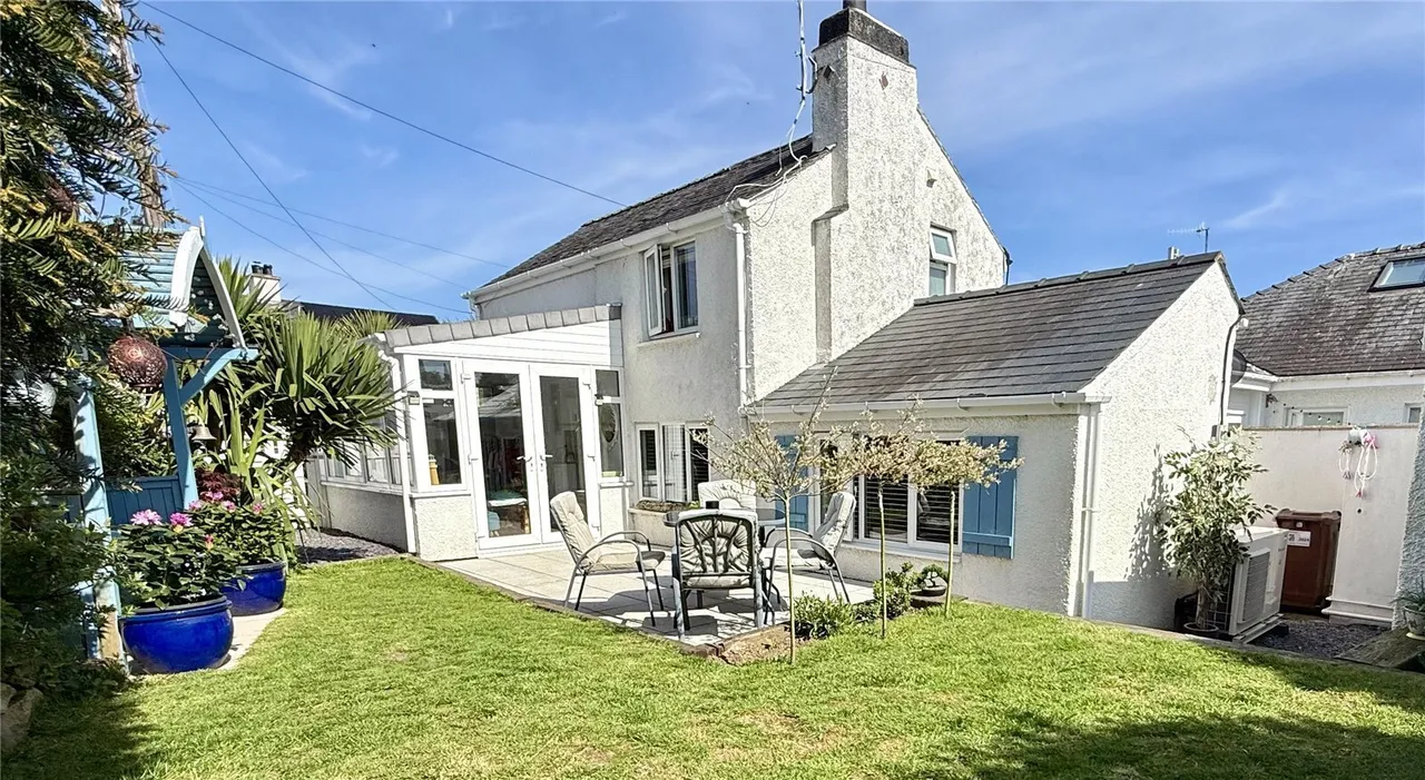 Llanbedrog, LL53, photo 16