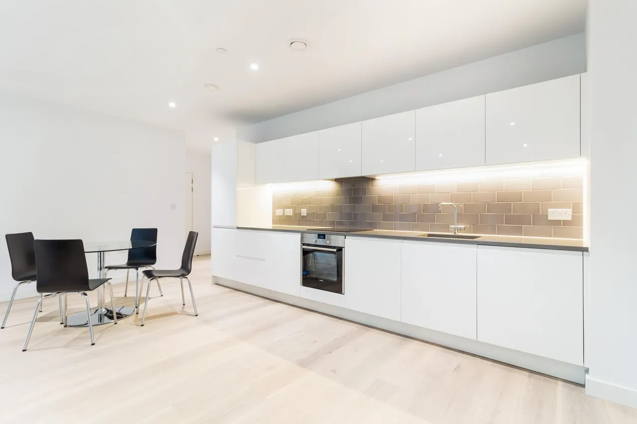 Commodore House, Royal Wharf, E16, photo 4