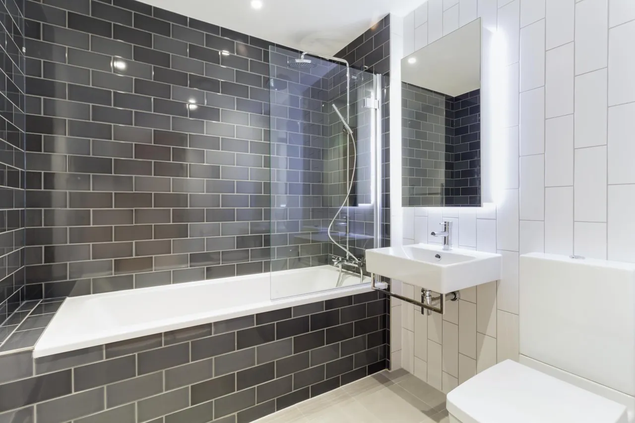 Commodore House, Royal Wharf, E16, photo 6