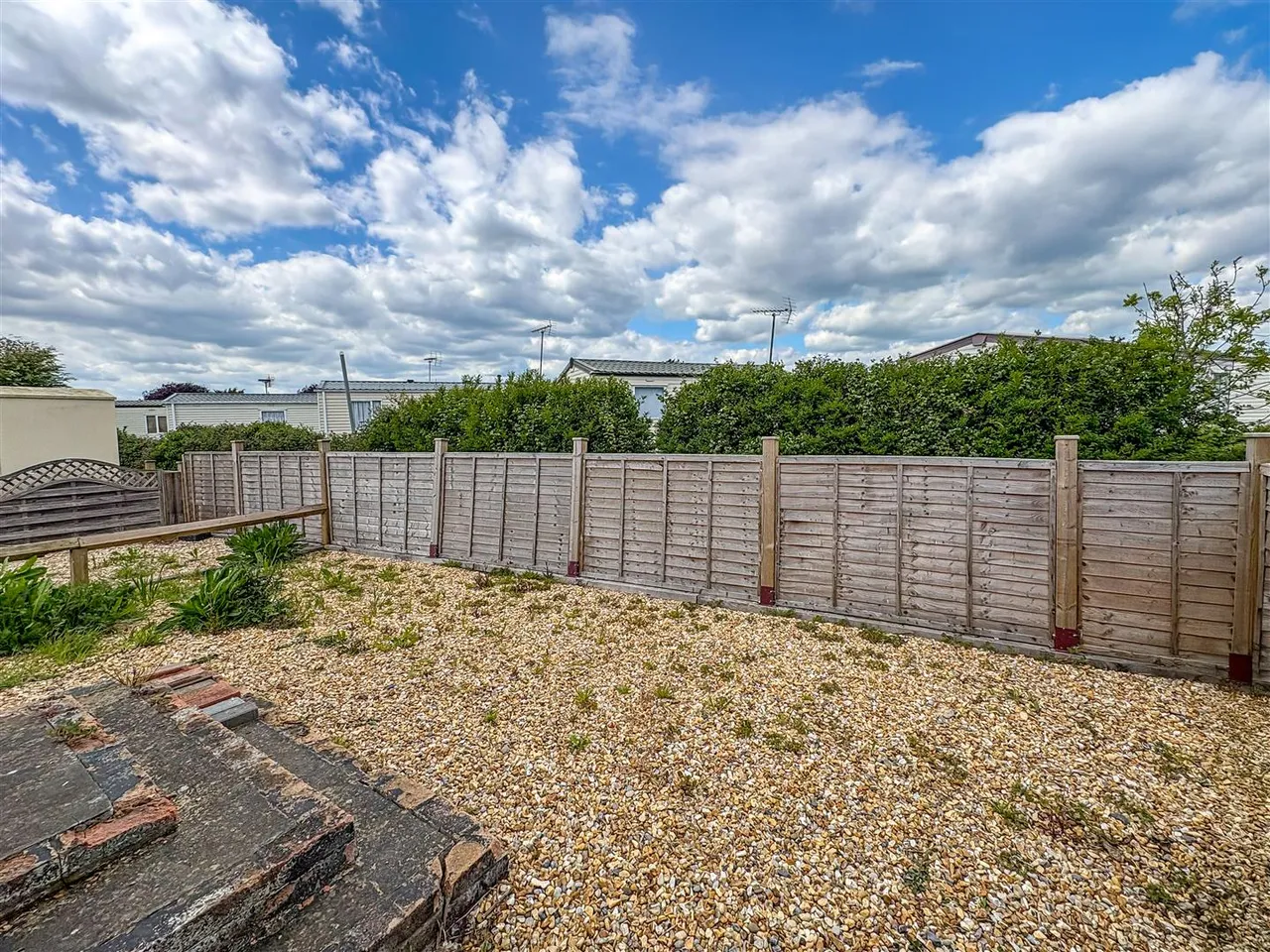 Thornlea Court, Wick, photo 2