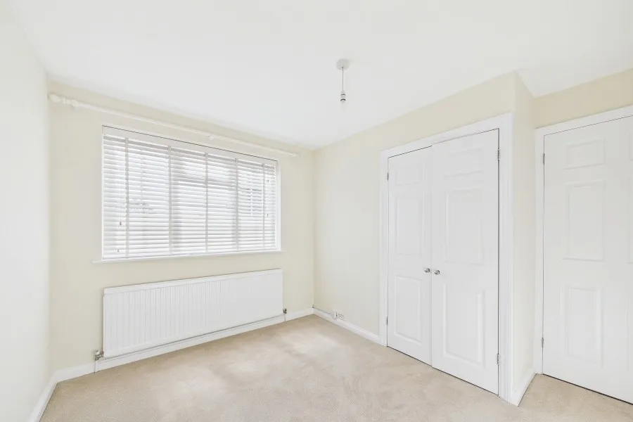 Cooper Road, Windlesham, GU20, photo 15