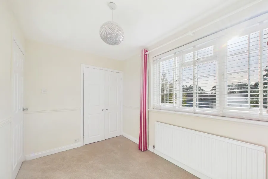 Cooper Road, Windlesham, GU20, photo 14