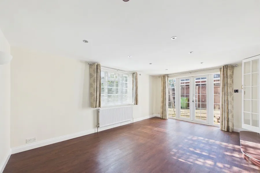 Cooper Road, Windlesham, GU20, photo 8