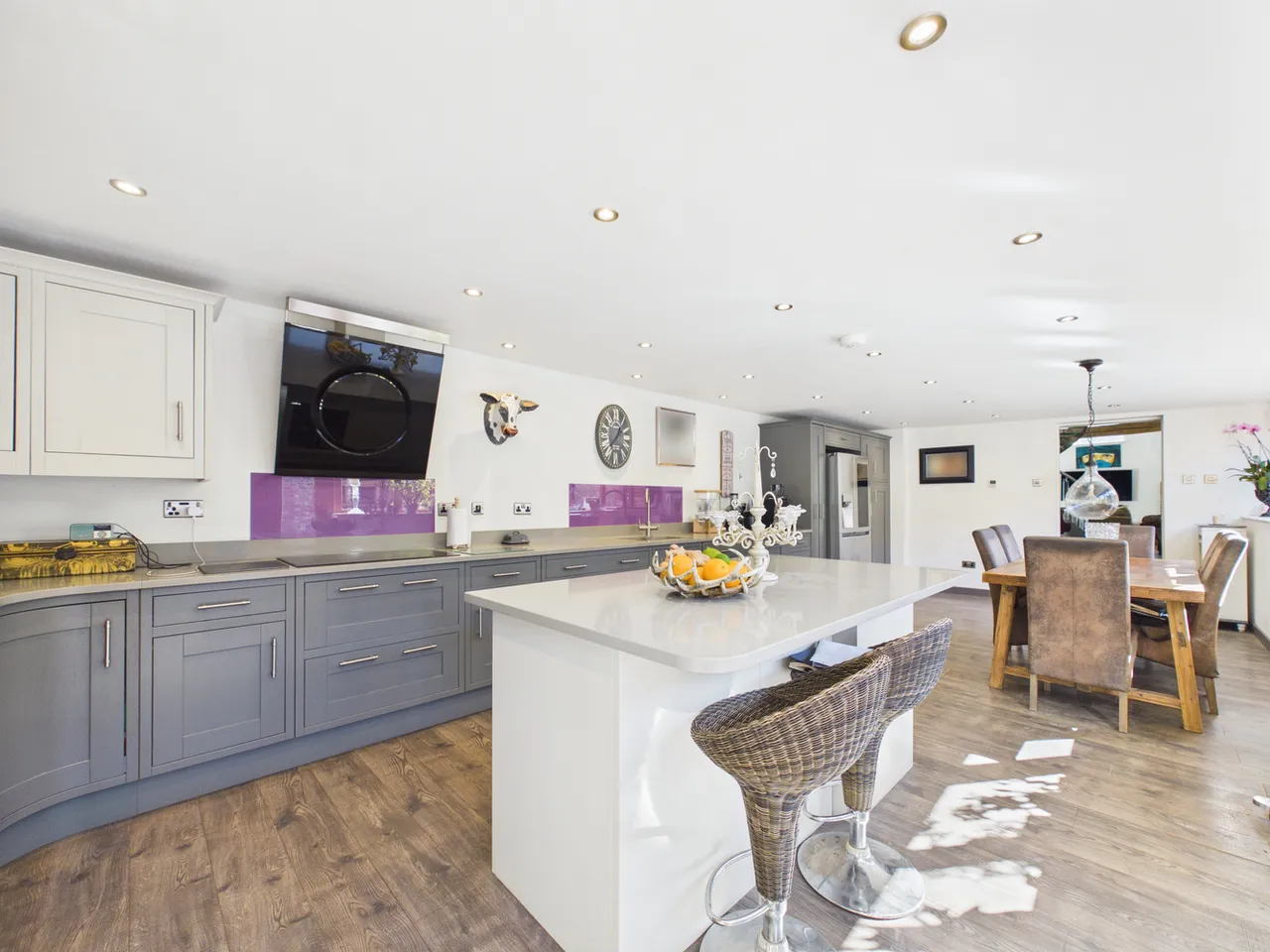 Bullocks Farm Lane, Wheeler End, HP14, photo 2