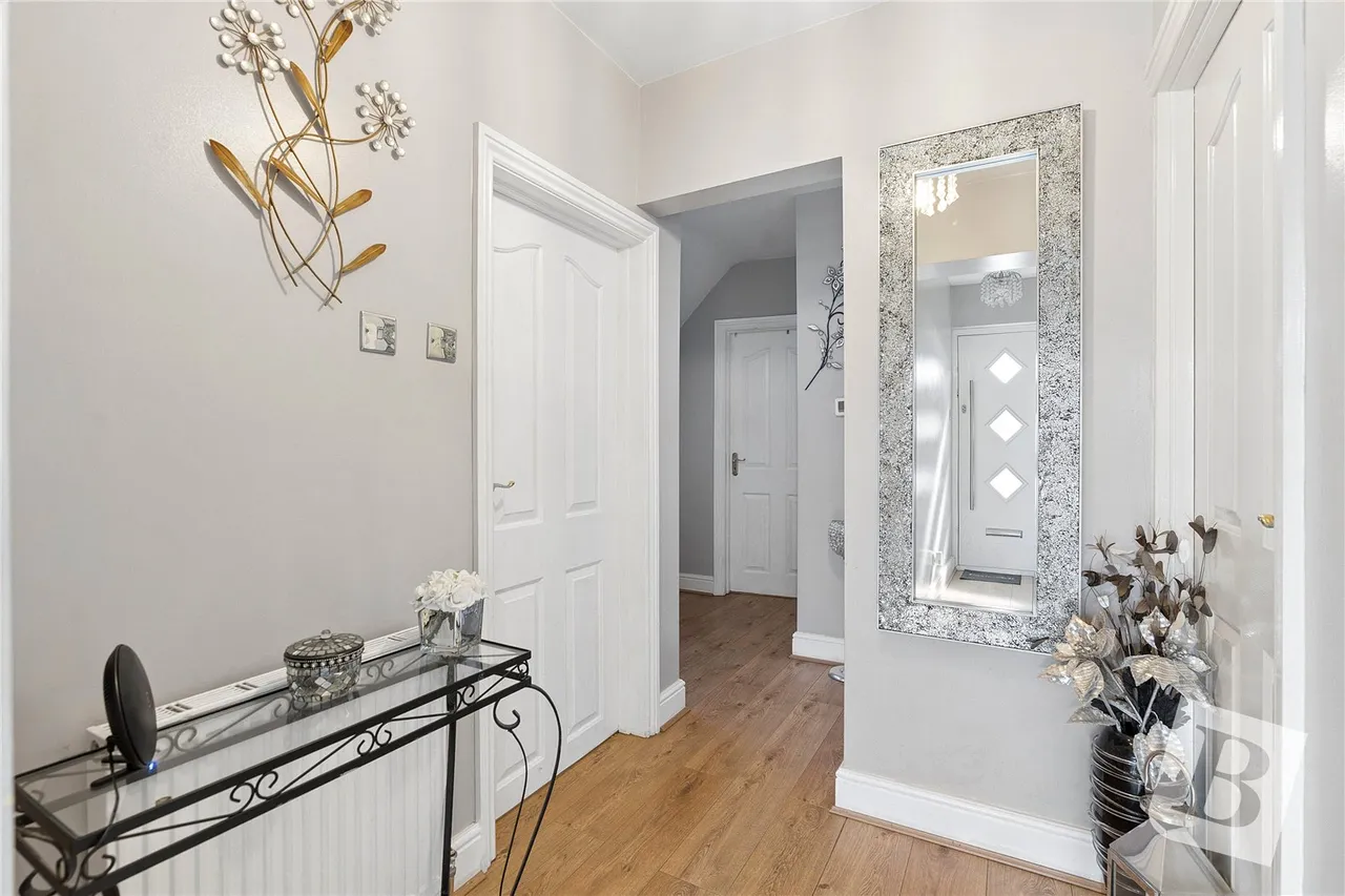 Abbey Wood Lane, Rainham, RM13, photo 10